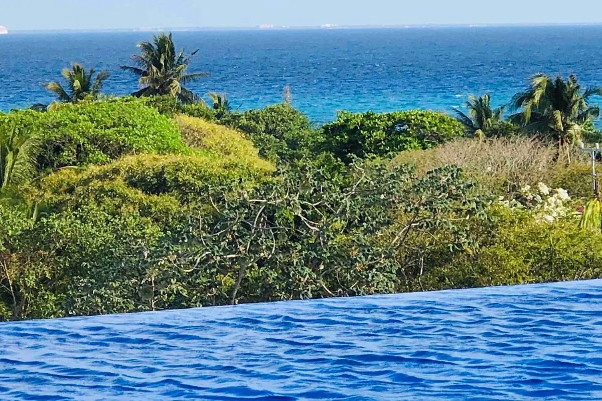 Ocean View Pool In Exclusive Playacar, En-Suite Rooms Playa del Carmen Appartamento